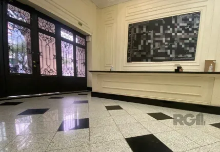 Sala Comercial à venda, 32m² no Menino Deus, Porto Alegre