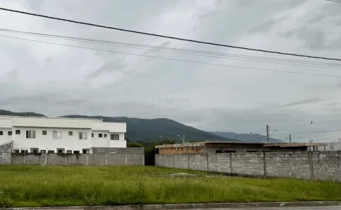 Lote/Terreno à venda, 421m² no Forquilhas, São José