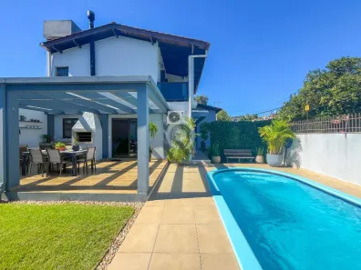 Casa com 3 Quartos à venda, 206m² no Guarani, Novo Hamburgo