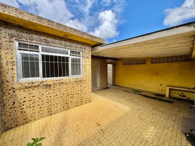 Casa com 3 Quartos à venda, 126m² no Piratininga, Santos