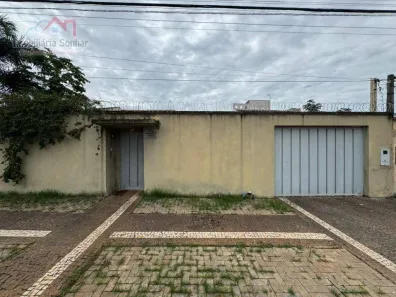 Casa com 4 Quartos para alugar, 302m² no Plano Diretor Sul, Palmas