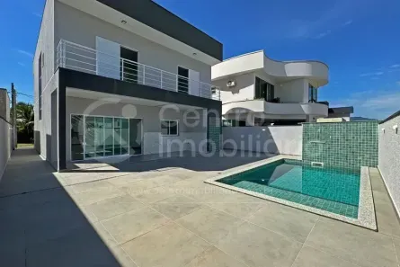 Casa de Condomínio com 3 Quartos à venda, 225m² no , Peruíbe