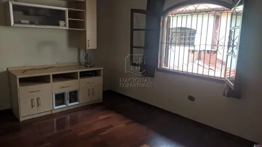 Sobrado com 4 Quartos à venda, 249m² no Bangú, Santo André
