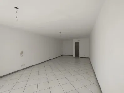 Sala Comercial para alugar, 53m² no Nonoai, Porto Alegre