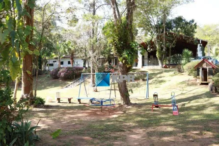 Fazenda/Sítio com 5 Quartos à venda, 1050m² no Torrão de Ouro II, São José dos Campos