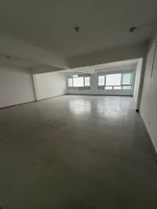 Sala Comercial para alugar, 93m² no Gonzaga, Santos