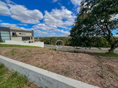 Lote/Terreno à venda, 715m² no Condomínio Reserva do Paratehy, São José dos Campos