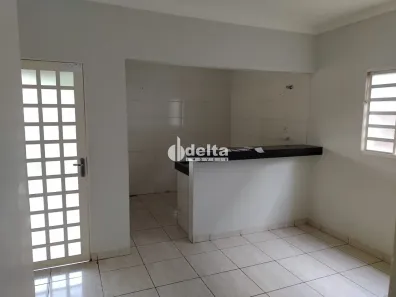 Casa com 3 Quartos à venda, 115m² no Jardim Brasília, Uberlândia