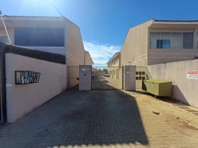 Sobrado com 3 Quartos à venda, 87m² no Uvaranas, Ponta Grossa