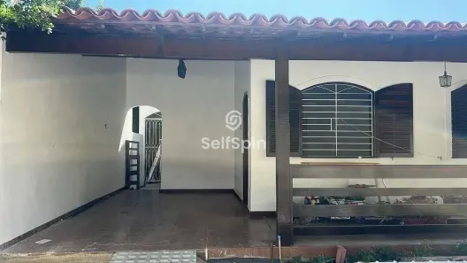 Casa com 2 Quartos para alugar, 151m² no Santa Rosa, Niterói