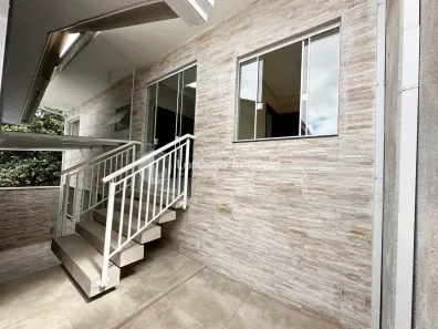 Sobrado com 2 Quartos para alugar, 50m² no Bairro Alto, Curitiba