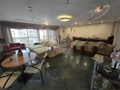 Apartamento com 4 Quartos à venda, 257m² no Gonzaga, Santos