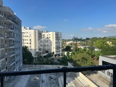 Apartamento com 2 Quartos à venda, 61m² no Taquara, Rio de Janeiro