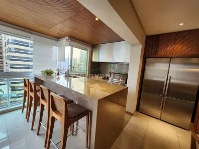 Apartamento com 3 Quartos à venda, 232m² no Embaré, Santos