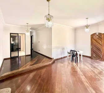 Casa com 3 Quartos à venda, 175m² no Independência, São Bernardo do Campo