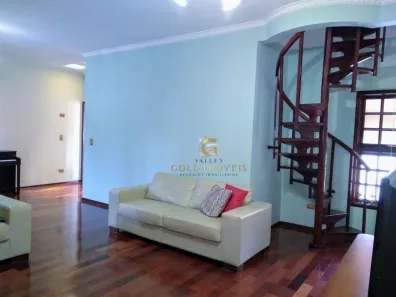 Sobrado com 3 Quartos à venda, 253m² no Vera Cruz, Caçapava
