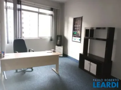 Sala Comercial à venda, 110m² no Centro, São Paulo