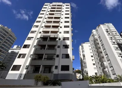 Apartamento com 3 Quartos para alugar, 113m² no Agronômica, Florianópolis