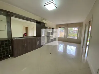 Sobrado com 4 Quartos à venda, 270m² no Chácara das Pedras, Porto Alegre