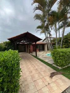 Casa de Condomínio com 4 Quartos para alugar, 220m² no Jardim Petrópolis, Maceió