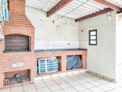 Sobrado com 6 Quartos à venda, 252m² no Vila Darli, São Paulo