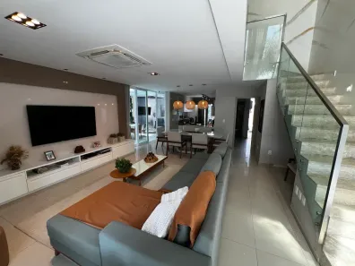 Sobrado com 4 Quartos à venda, 203m² no Pires Facanha, Eusébio