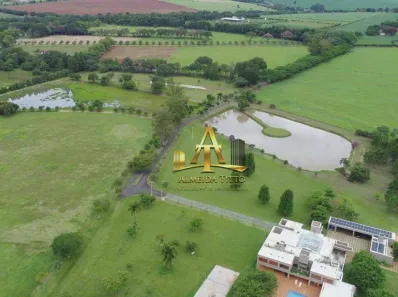Fazenda/Sítio com 1 Quarto à venda, 300m² no Centro, Salto