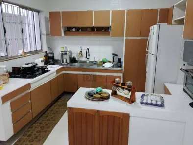 Casa com 3 Quartos à venda, 180m² no Jardim Santa Maria, São Paulo