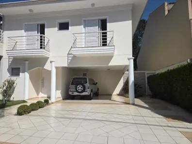 Sobrado com 2 Quartos à venda, 330m² no Jardim Novo Mundo, Jundiaí