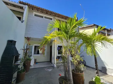 Sobrado com 3 Quartos à venda, 120m² no Centro, Lauro de Freitas