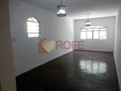 Sobrado com 3 Quartos para alugar, 172m² no Cidade Monções, São Paulo