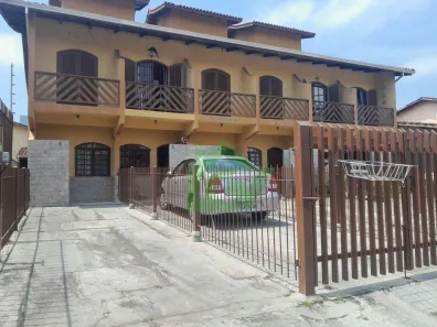 Casa com 2 Quartos à venda, 82m² no Martim de Sá, Caraguatatuba