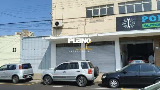 Ponto Comercial para alugar, 265m² no Estação, Franca