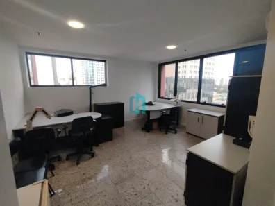 Sala Comercial para alugar, 28m² no Vila Olímpia, São Paulo