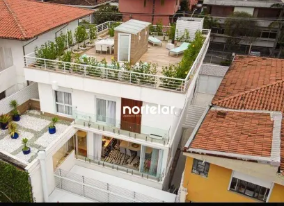 Sobrado com 3 Quartos à venda, 700m² no Pacaembu, São Paulo