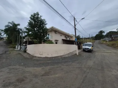 Sobrado com 3 Quartos à venda, 99m² no Nova Brasília, Joinville