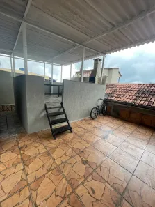 Casa com 2 Quartos para alugar, 120m² no Granja de Freitas, Belo Horizonte