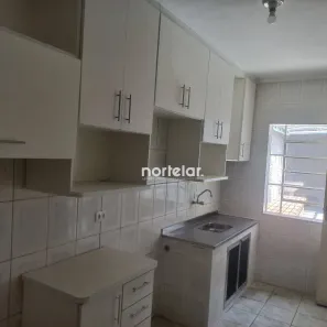 Sobrado com 2 Quartos para alugar, 130m² no Vila Anastácio, São Paulo