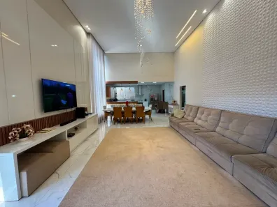 Casa com 3 Quartos à venda, 280m² no Samambaia Sul, Brasília