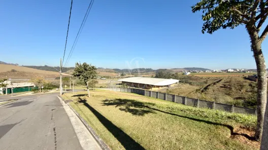 Lote/Terreno à venda, 610m² no São Pedro, Juiz de Fora