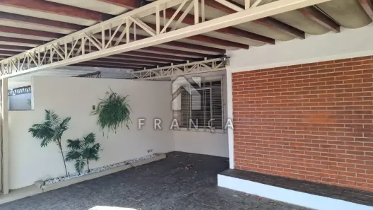 Imóvel Comercial com 4 Quartos para alugar, 169m² no Jardim Marister, Jacareí