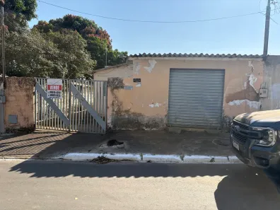 Casa com 3 Quartos à venda, 185m² no Conjunto Riviera, Goiânia