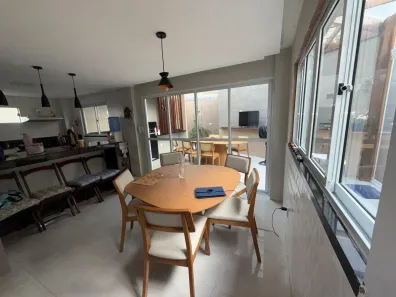 Casa com 4 Quartos à venda, 311m² no Pituaçu, Salvador