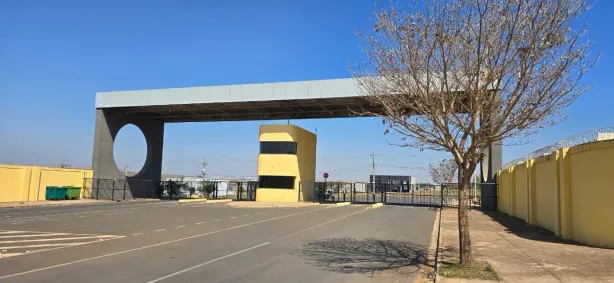 à venda, 1000m² no Parque Industrial Souza Queiroz, Limeira