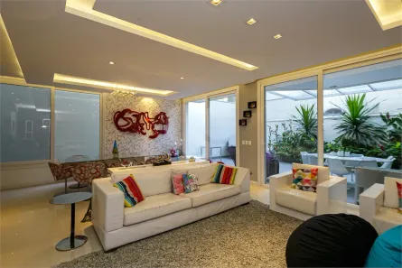 Casa de Condomínio com 3 Quartos à venda, 394m² no Campo Belo, São Paulo
