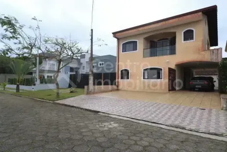 Casa de Condomínio com 3 Quartos à venda, 287m² no Jardim Tres Marias, Peruíbe