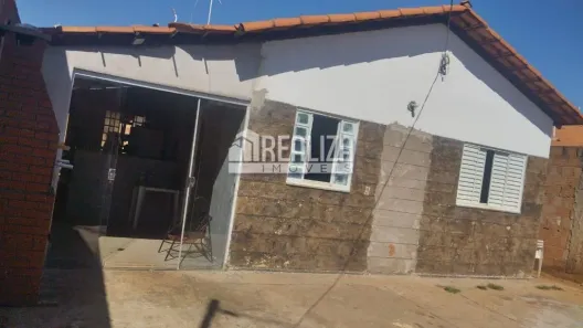 Casa com 3 Quartos à venda, 47m² no Loteamento Residencial Isabel do Nascimento, Uberaba