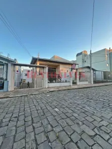 Kitnet com 1 Quarto para alugar, 30m² no Petrópolis, Caxias do Sul