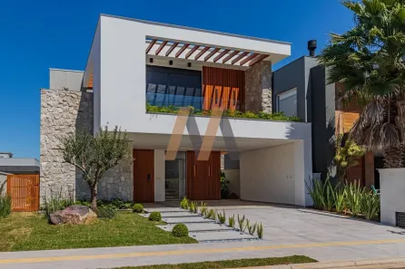 Casa de Condomínio com 3 Quartos à venda, 250m² no Centro, Gravataí