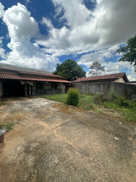 Casa com 3 quartos — Copacabana, Belo Horizonte